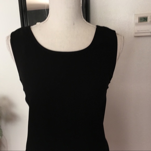 BCBGMaxazria Criss Cross Back Black Blouse Size Medium - Picture 7 of 7
